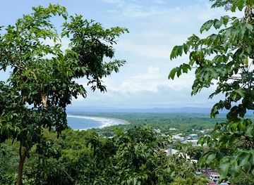 costa-rica/manuel-antonio/landmark/manuel-antonio-estates