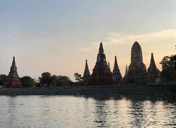 thailand/ayutthaya/wat-chaiwatthanaram/landmark/siriyalai-palace