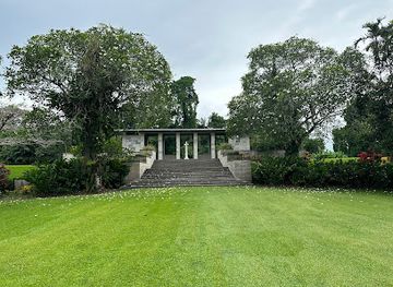 papua-new-guinea/lae/landmark/lae-war-cemetery