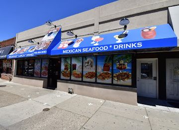 illinois/berwyn/landmark/los-corrales