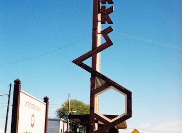 california/san-ramon/landmark/historic-camp-parks-main-gate
