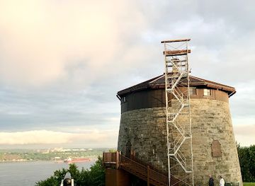 canada/quebec/landmark/the-battlefields-park