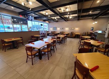 texas/houston/rice-village/landmark/rice-village-cafe