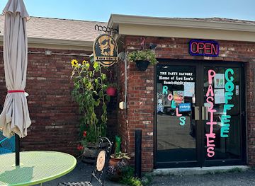 south-dakota/deadwood/landmark/lou-lou-s-bombdiggities-pasties-coffee-shop