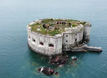 Stack Rock Fort