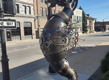 iowa/mason-city/landmark/river-city-sculptures-on-parade