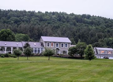 vermont/woodstock/landmark/apple-hill-inn