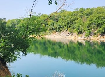 west-virginia/martinsburg/landmark/lake-thomas