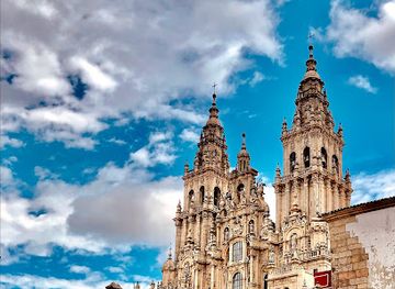 spain/santiago-de-compostela/landmark/palace-of-fonseca