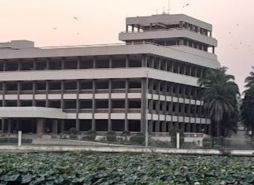 cote-d-ivoire/yamoussoukro/landmark/palais-roi-des-akans-nanan-django-s-palais