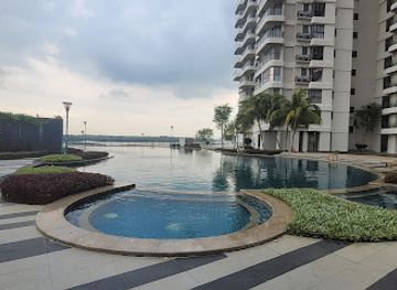 malaysia/johor-bahru/danga-bay/landmark/kings-bay-country-garden-danga-bay