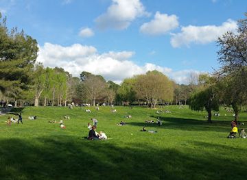 france/aix-en-provence/landmark/promenade-de-la-torse