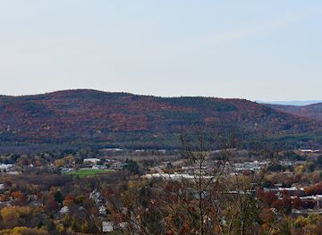 new-hampshire/keene/landmark/sunset-rock