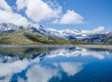 france/val-d-isere/landmark/lac-de-l-ouillette