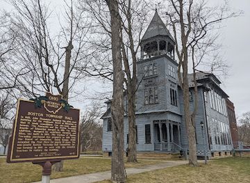 ohio/grand-river-valley/landmark/peninsula-village-historic-district
