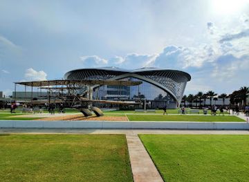 florida/daytona-beach/landmark/wright-flyer-sculpture
