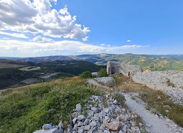 kosovo/nokshiq/landmark/kalaja-e-artanes