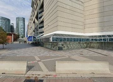 canada/toronto/landmark/canada-lands-square