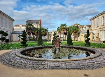 france/la-rochelle/landmark/museum-d-histoire-naturelle-de-la-rochelle