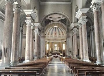 italy/pisa/landmark/duomo-dei-santi-jacopo-e-filippo