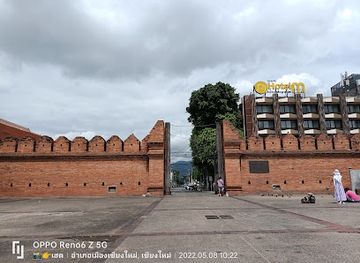 thailand/western-thailand/landmark/tha-phae-gate