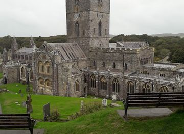 united-kingdom/pembrokeshire/landmark/oriel-y-parc-gallery-visitor-centre