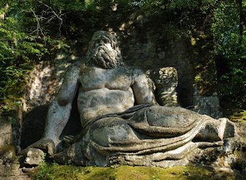 italy/lazio/landmark/sacro-bosco