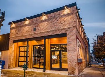 idaho/sandpoint/landmark/113-main