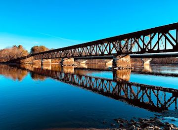 maine/brunswick/landmark/merrymeeting-dog-park