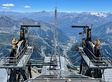 italy/courmayeur/landmark/skyway-monte-bianco