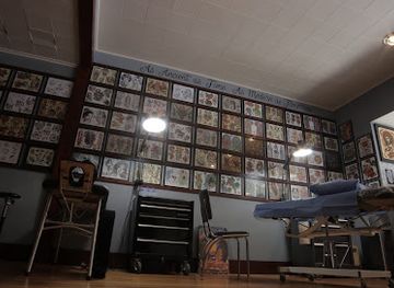 wyoming/laramie/landmark/vintage-electric-tattoo