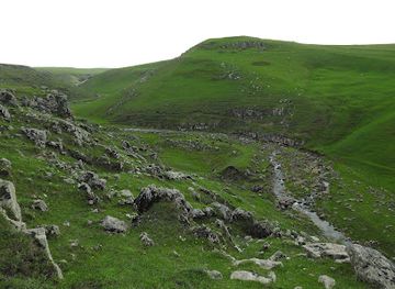 georgia/uplistsikhe/landmark/mesolithic-petroglyphs