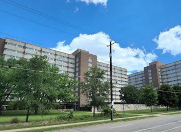 wisconsin/oshkosh/landmark/scott-hall