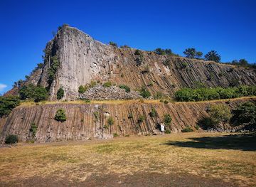 hungary/csallokoz/landmark/hegyestu-geologiai-bemutatohely