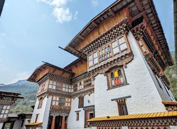 bhutan/sarpang-district/landmark/yungdrung-choling-palace