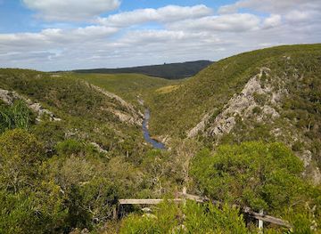 uruguay/quebrada-de-los-cuervos/landmark/municipal-quebrada-de-los-cuervos-park