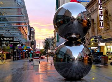 australia/adelaide/landmark/malls-balls