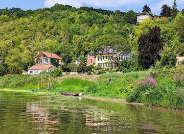 france/versailles/landmark/vetheuil