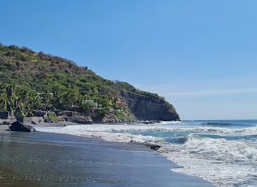el-salvador/coastal-region/landmark/canegue-cafe