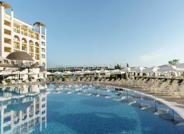 Alua Helios Bay