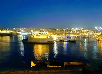 malta/grand-harbour/landmark/statue-of-jean-de-valette