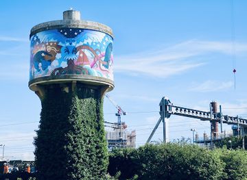 united-kingdom/cardiff/city-centre/landmark/cardiff-central-train-station-water-tower