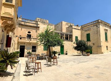 malta/south-eastern-district/landmark/pjazza-mesquita