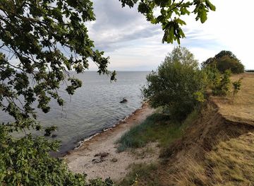 germany/rugen-island/landmark/prussia-columns