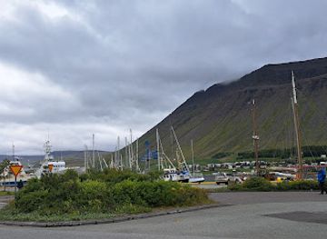 iceland/isafjordur/landmark/hafnir-isafjaroarbajar