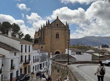 spain/ronda/landmark/slow-ronda
