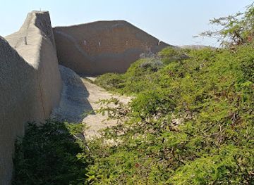 peru/andean-highlands/landmark/chan-chan