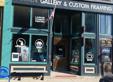michigan/bay-city/landmark/golden-gallery-custom-framing