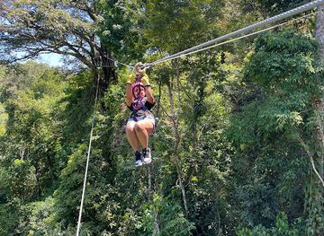 costa-rica/manuel-antonio-national-park/landmark/sukia-park-and-zip-line-tours