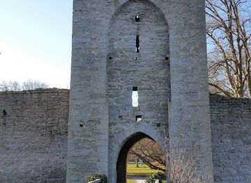 sweden/visby/landmark/dbw-s-botanical-garden